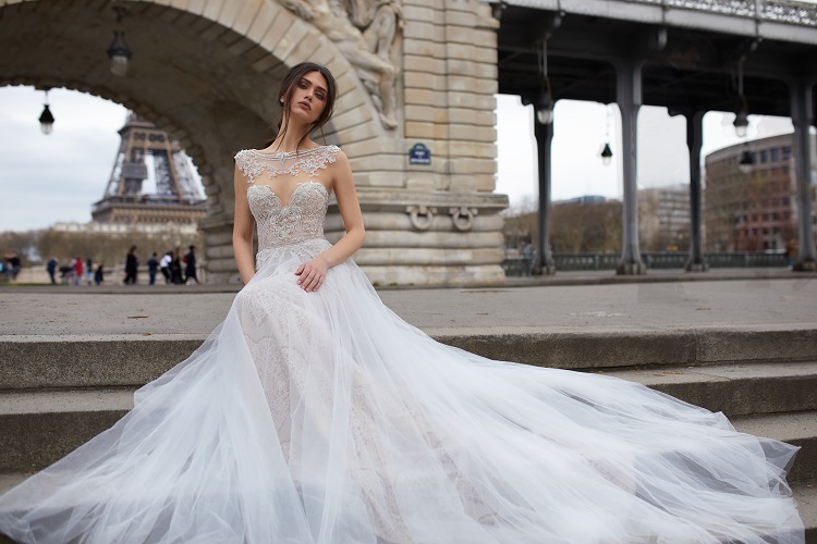 julie vino a line wedding dress jewel neck crystals bridal gowns lace vestido de novia sweep train wedding gowns custom