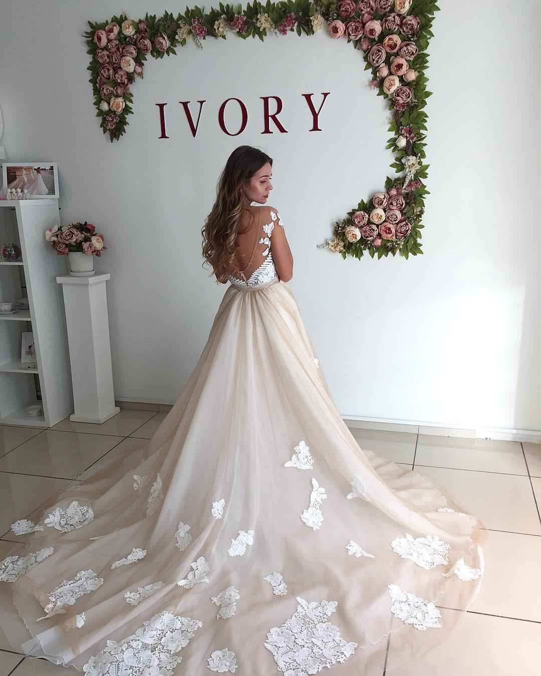 Vintage Ivory Detachable Skirt Wedding Dresses 2018 Sheer Off The Shoulder Backless Mermaid Removable Train Lace Bridal Bride Wedding Gowns