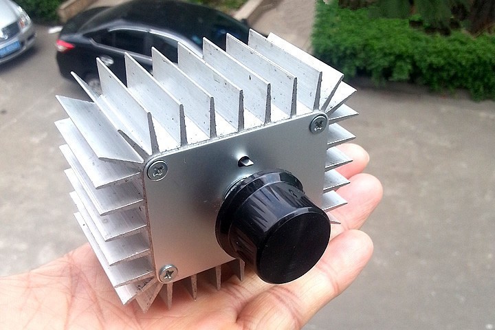 High Power Electronic Voltage Regulator 5000W 220V 30A Regulator SCR for Dimming Thermostat + Radiating Aluminum Shell