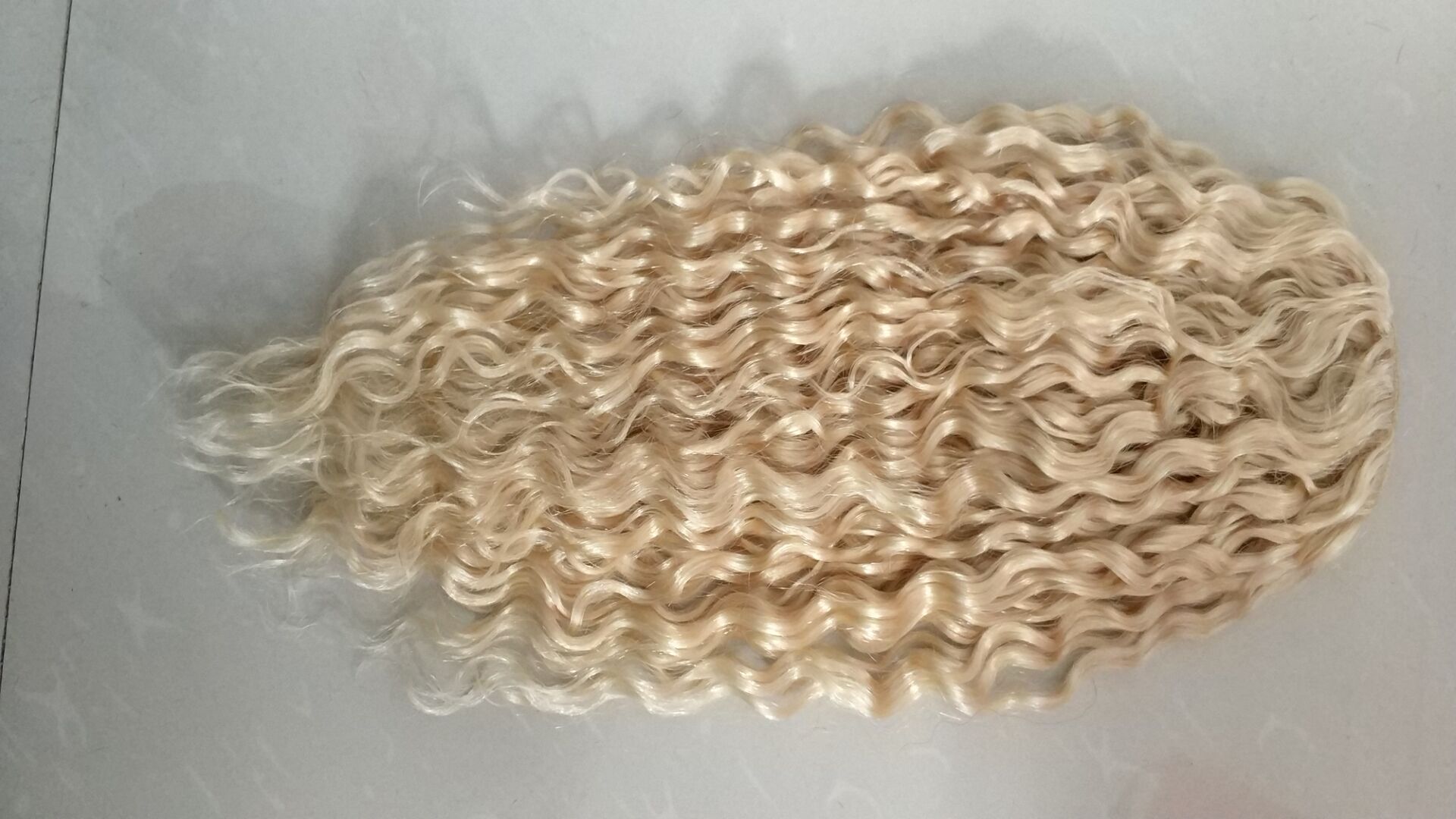 Fashion European ponytail cuticle aligned raw human Deep wave curly white 613 blonde draw string pony tail hair peace 140g 14inch