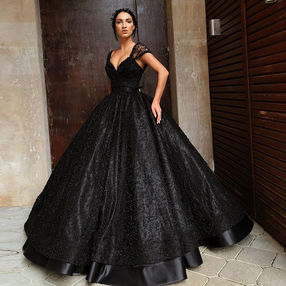 Black Prom Dresses With Luxury Pearls A Line Ball Gowns V Neck Short Sleeve Free Petticoat Quinceanera Dresses Custom Made Plus Size Gowns