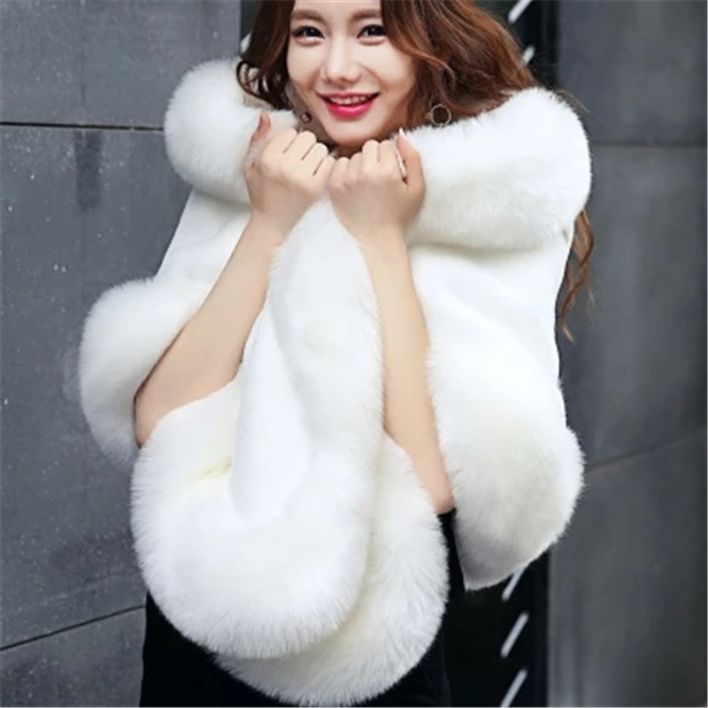 2018 Cheap Elegant White Red Black Warm Bolero Warm Bridal Cape Winter Fur Women Jacket Bridal Cloaks Party Wedding Coat BS07
2018 Cheap Elegant White Red Black Warm Bolero Warm Bridal Cape Winter Fur Women Jacket Bridal Cloaks Party Wedding Coat BS07
