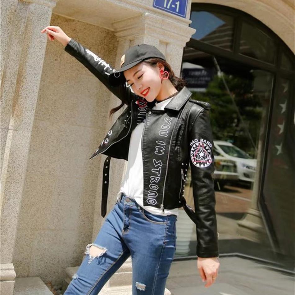 New Spring Ladies Rivet Letter Print Locomotive Pu Leather Jackets Women Short Fashion Hip Coat Pu Leather Bomber