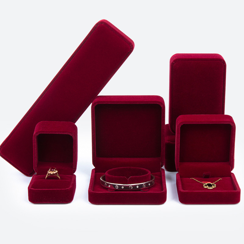Jewelry Gift Packaging Velvet Box Red Wine Color Ring Cufflink Earring Pendant Charm Necklace Bangle Bracelet Brooch Jewellery Packing Boxes
Jewelry Gift Packaging Velvet Box Red Wine Color Ring Cufflink Earring Pendant Charm Necklace Bangle Bracelet Brooch Jewellery Packing Boxes