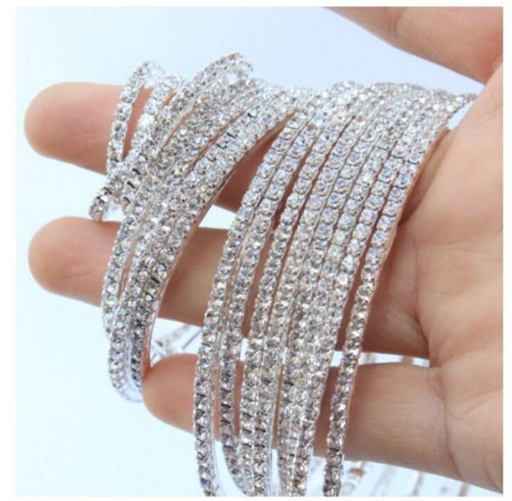 HOT SALE European and American Earring exaggerated drillslarge circles various sizes fashion accessories earrings free shipping
HOT SALE European and American Earring exaggerated drillslarge circles various sizes fashion accessories earrings free shipping