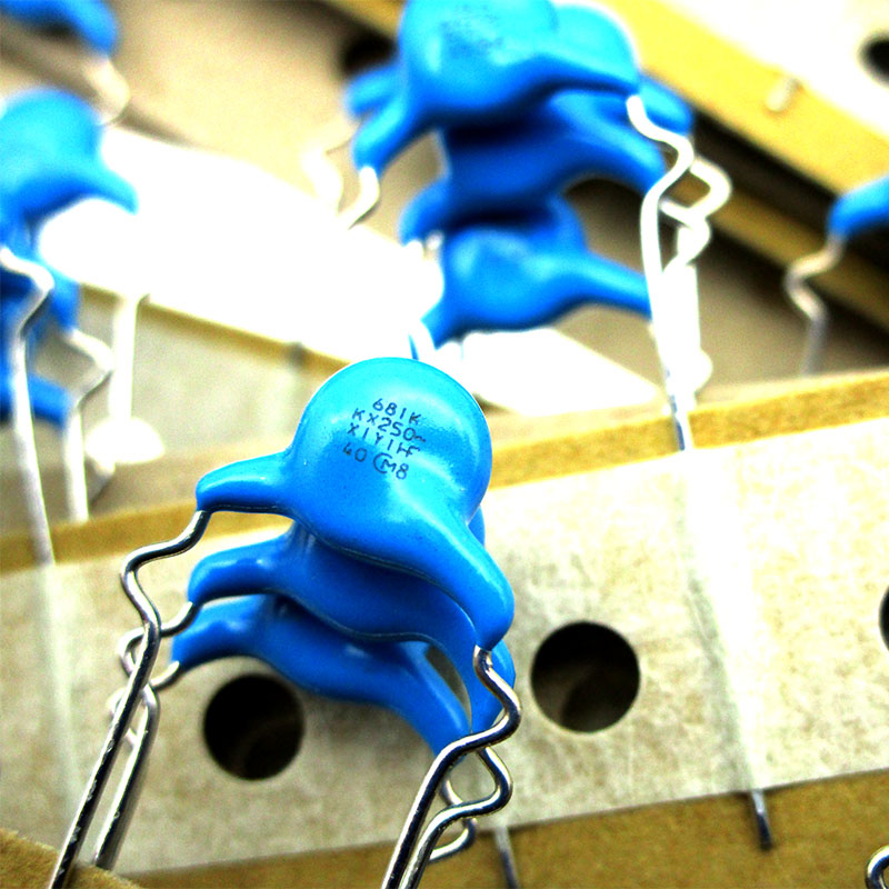 Japan MURATA Safety Ceramic Y Capacitor X1Y1 250V681k 680PF Pitch 10