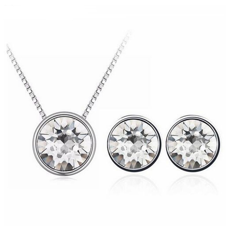 Crystals From Swarovski Round Pendant Necklace Stud Earrings Set For Women 2018 Jewelry Set Mother'S Gift, Silver
Crystals From Swarovski Round Pendant Necklace Stud Earrings Set For Women 2018 Jewelry Set Mother'S Gift, Silver