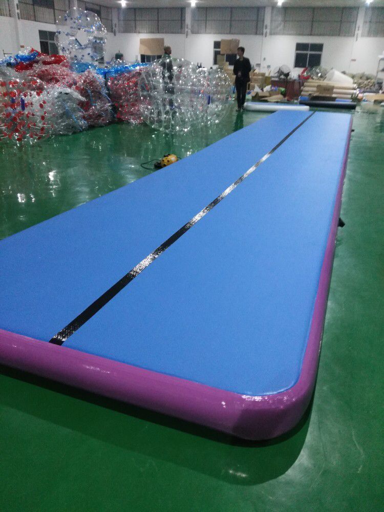 10x2x0.2m inflatable air track for gym indoor inflatable air gym mat inflatable tumble track a pump
10x2x0.2m inflatable air track for gym indoor inflatable air gym mat inflatable tumble track a pump