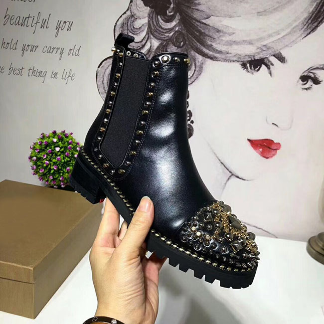 2019 new classic toe rivet design ladies' short boots fashion personality high quality ladies leather boots size 35-40