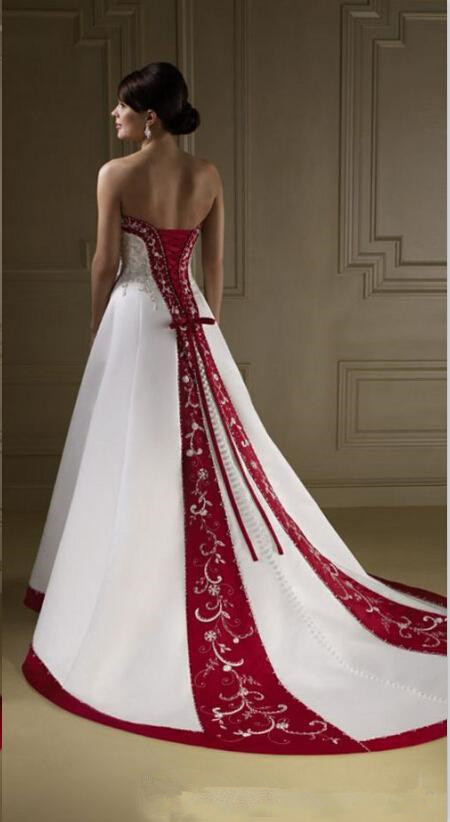 White and Burgundy Wedding Dresses A-Line Sweetheart Embroidery Lace Up corset Vintage Bridal Wedding Gowns vestidos de noiva