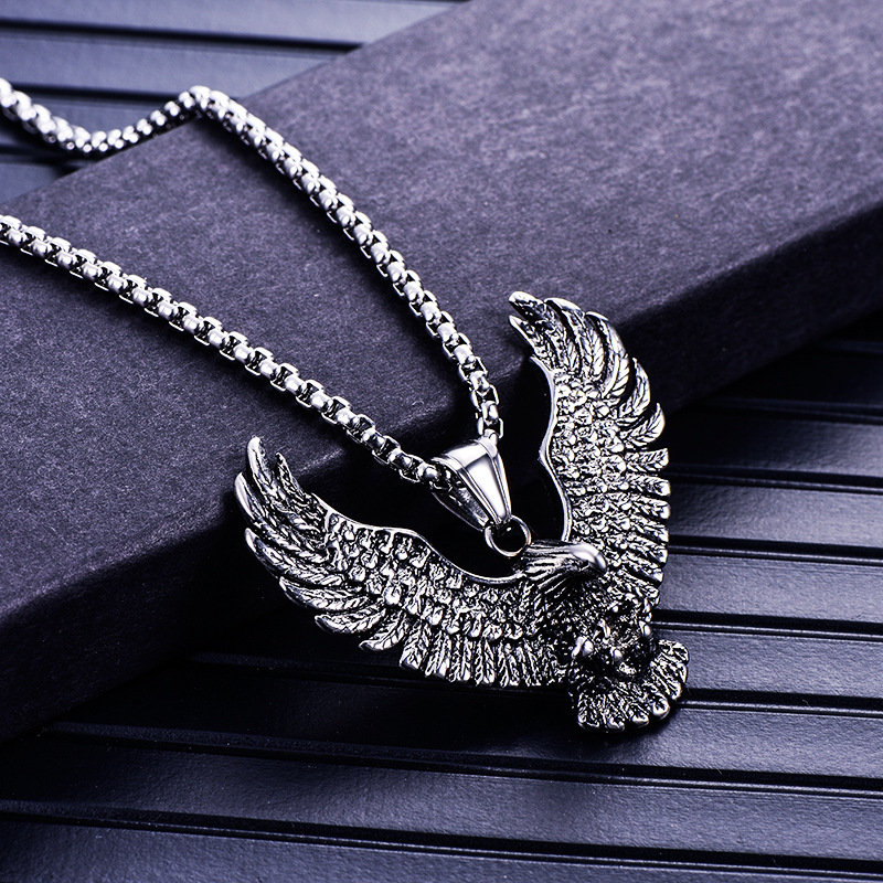 Elegant Golden Retro Eagle Hawk Wing Pendant for Men - Premium 316L Stainless Steel Chain