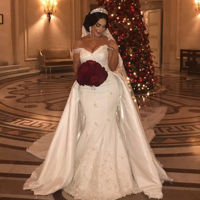 Elegant Beaded Lace Wedding Dresses Mermaid Bridal Gowns With Detachable Train Off Shoulder Applique Ivory Satin Bride Dress