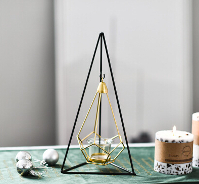 Nordic Light Candle Holder Metal Table Romantic Wedding Candlelight Dinner Props Crative European Decorations Ornaments