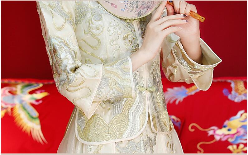 Elegent Vintage Xiu He toast Beige Dress Chinese style gown wedding dress Asian Popular Woman embroidery carps Cheongsam Evening costume