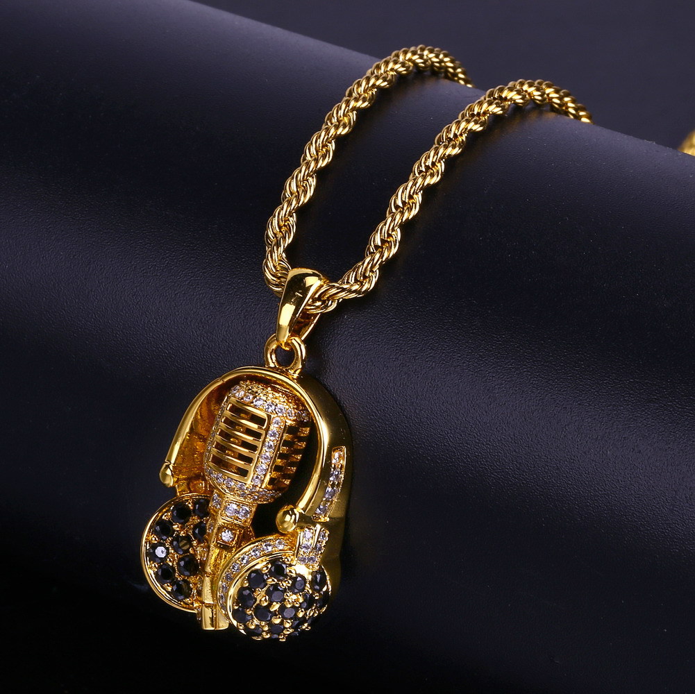 Hip Hop Men Gold 24 Inch Twist Chain Cubic Zircon Music Head Microphone Pendant Necklace Wholesale
Hip Hop Men Gold 24 Inch Twist Chain Cubic Zircon Music Head Microphone Pendant Necklace Wholesale