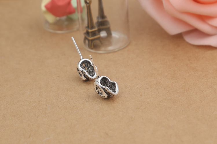 2018 new 925 sterling silver vintage American style jewelry antique silver hand-made designer skull stud earrings mens womens