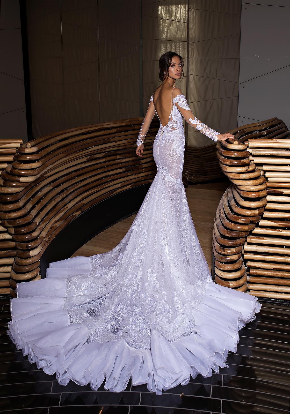 Generous Mermaid Wedding Dresses Backless Sweep Train Lace Sequined Off The Shoulder Country Bridal Dress Long Sleeve Boho Wedding Gowns
