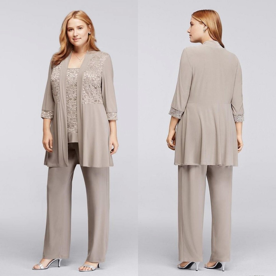 2018 Grey Chiffon Mother Of The Bride Suits Pants Jacket Long Sleeves Three Pieces Plus Size Lace Applique Ankle-Length Mothers Dress BA8813
2018 Grey Chiffon Mother Of The Bride Suits Pants Jacket Long Sleeves Three Pieces Plus Size Lace Applique Ankle-Length Mothers Dress BA8813
