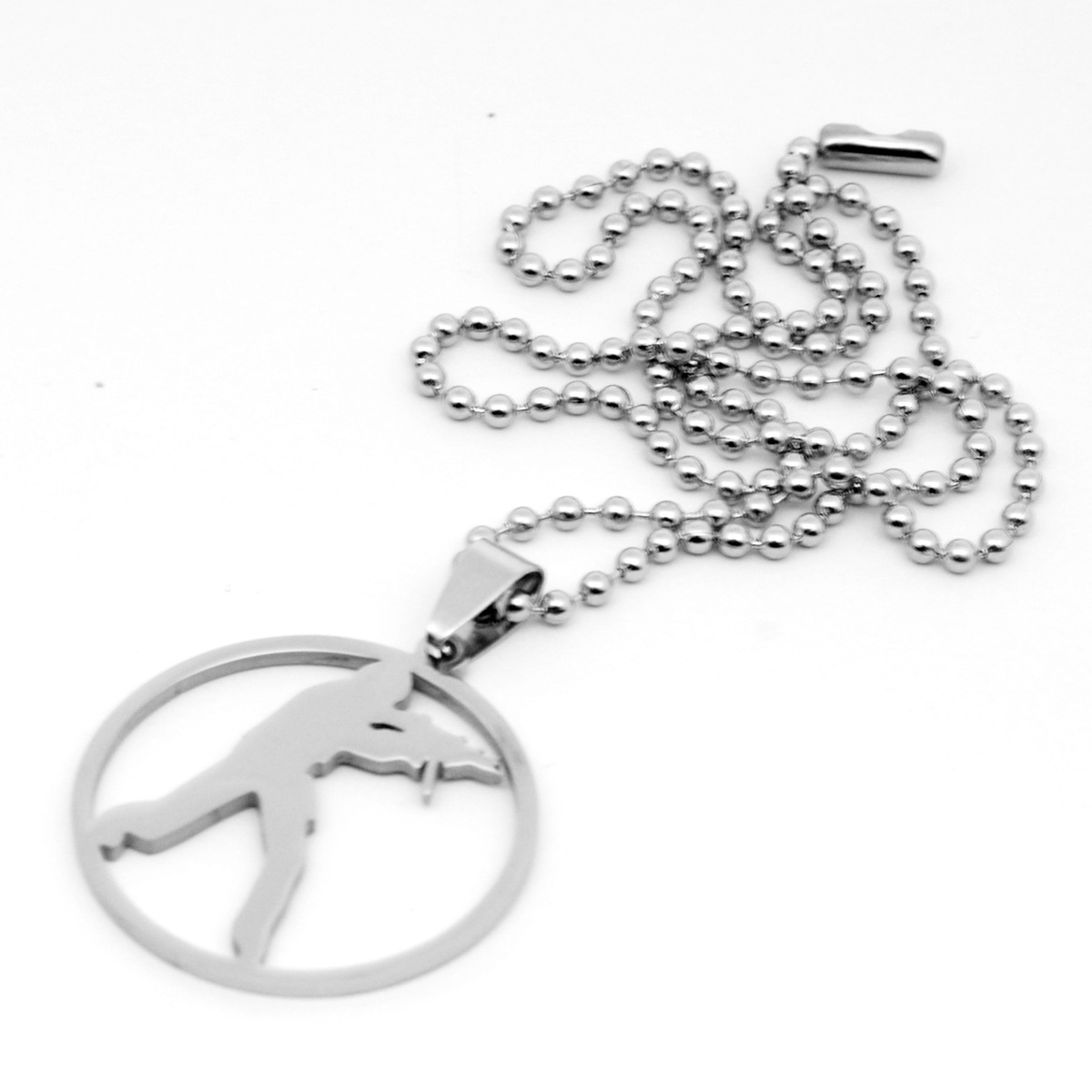 1pcs Stainless Steel Anime Game CS Logo charm Necklace GO Counter-Strike Logo Symbol Necklace Round Global Offensive Pendant Necklace