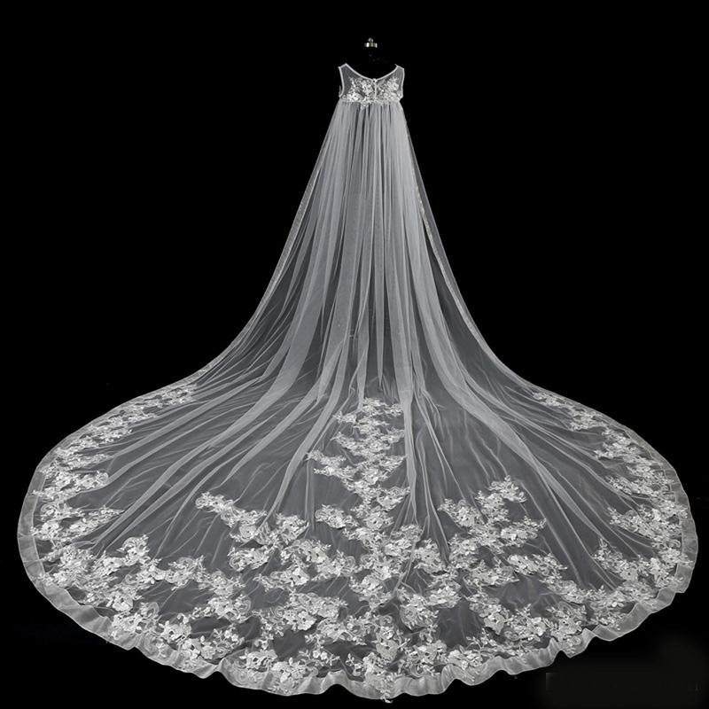 2020 Elegant Appliques Lace Sleeveless 115inch Cathedral Train Wedding Bridal Wraps Sheer Jewel Neck Wedding Bridal Capes