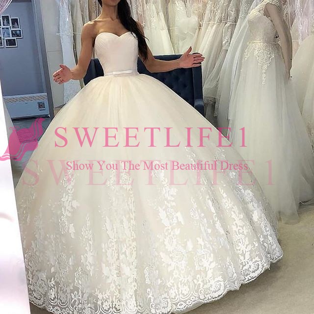 2019 Princess Ball Gown Wedding Dresses Belt Sashes Sweetheart Neck Puffy Lace Tulle Church Bridal Gown Custom Made, Black
2019 Princess Ball Gown Wedding Dresses Belt Sashes Sweetheart Neck Puffy Lace Tulle Church Bridal Gown Custom Made, Black