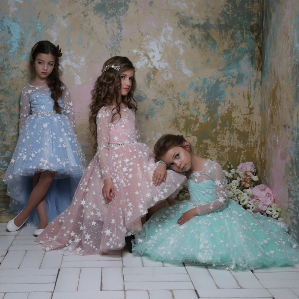 Fashion High Low Ball Gown Flower Girls Dresses For Weddings Appliqued Long Sleeves Toddler Pageant Gowns Beaded Tulle Kids Prom Dress, Green
Fashion High Low Ball Gown Flower Girls Dresses For Weddings Appliqued Long Sleeves Toddler Pageant Gowns Beaded Tulle Kids Prom Dress, Green