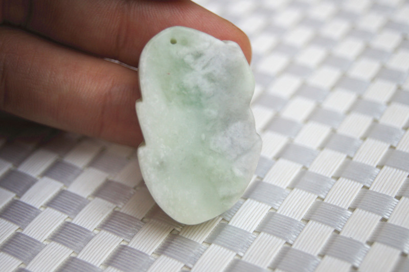 Natural shaanxi lantian county green purple white jade. Hand-carved amulets. The money of the game. Lucky charm pendant necklace.