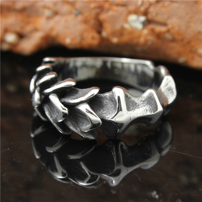 1pc Mens Boys 316L Stainless Steel US&Europe Style Scale Layer Hot Selling Ring Wholesale Price, Golden;silver
1pc Mens Boys 316L Stainless Steel US&Europe Style Scale Layer Hot Selling Ring Wholesale Price, Golden;silver