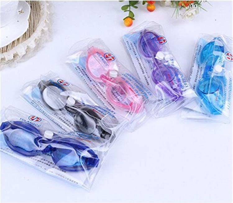 

Children Kids Boys Girls Antifog Waterproof High Definition Swimming Goggles Diving Glasses With Earplugs Swim Eyewear Silicone DHL FREE