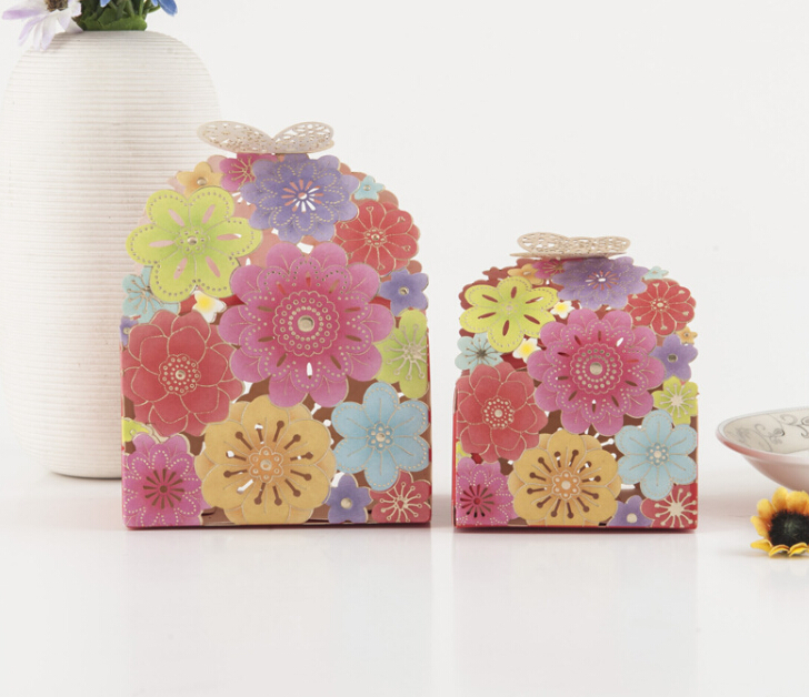 Laser Cutting Paper Candy Box Case Flower and Butterfly Design Candy Case Gift Box Multi Colors Wedding Supplies