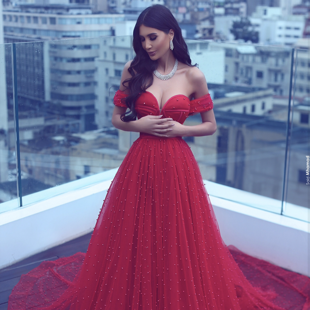 Hot Sale Off The Shoulder Prom Dress Red Tulle Handmade Major Beading Customized Lace Up Back Evening Dresses With High Quality