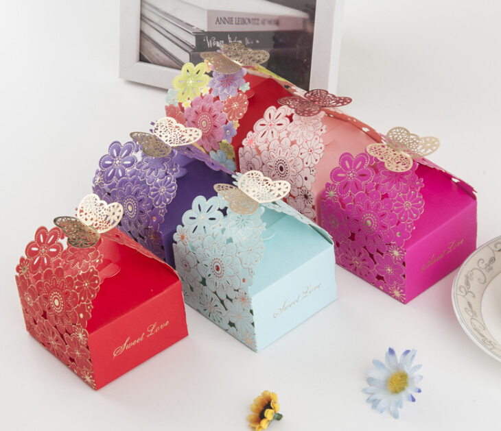 Laser Cutting Paper Candy Box Case Flower and Butterfly Design Candy Case Gift Box Multi Colors Wedding Supplies