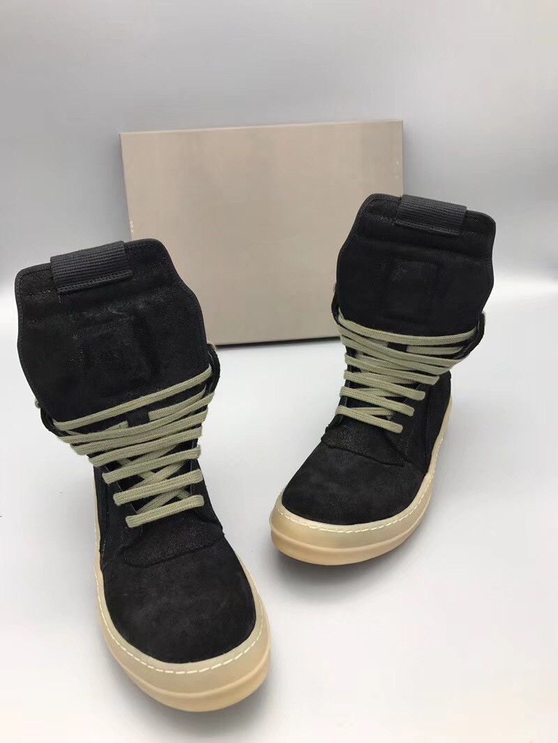 18ss Topical deerski quality original TPU basket rivet shoes hool trainer unisex luxury boots new list top original leather rock boots, Black
18ss Topical deerski quality original TPU basket rivet shoes hool trainer unisex luxury boots new list top original leather rock boots, Black