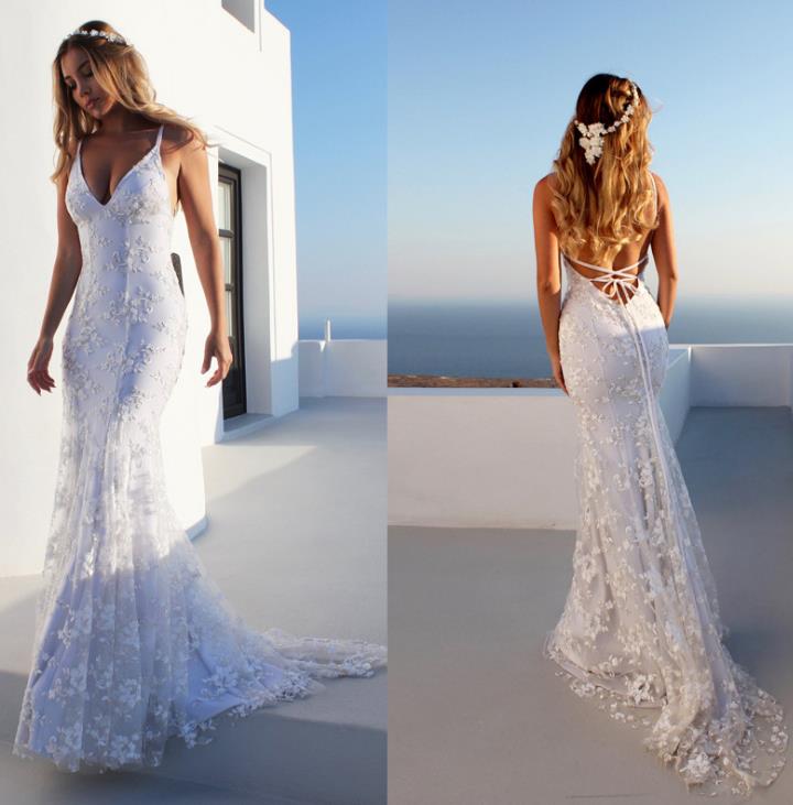 Sexy Lace Bohemian Beach Mermaid Wedding Dresses Spaghetti Straps Backless Court Train Summer Wedding Bridal Gowns