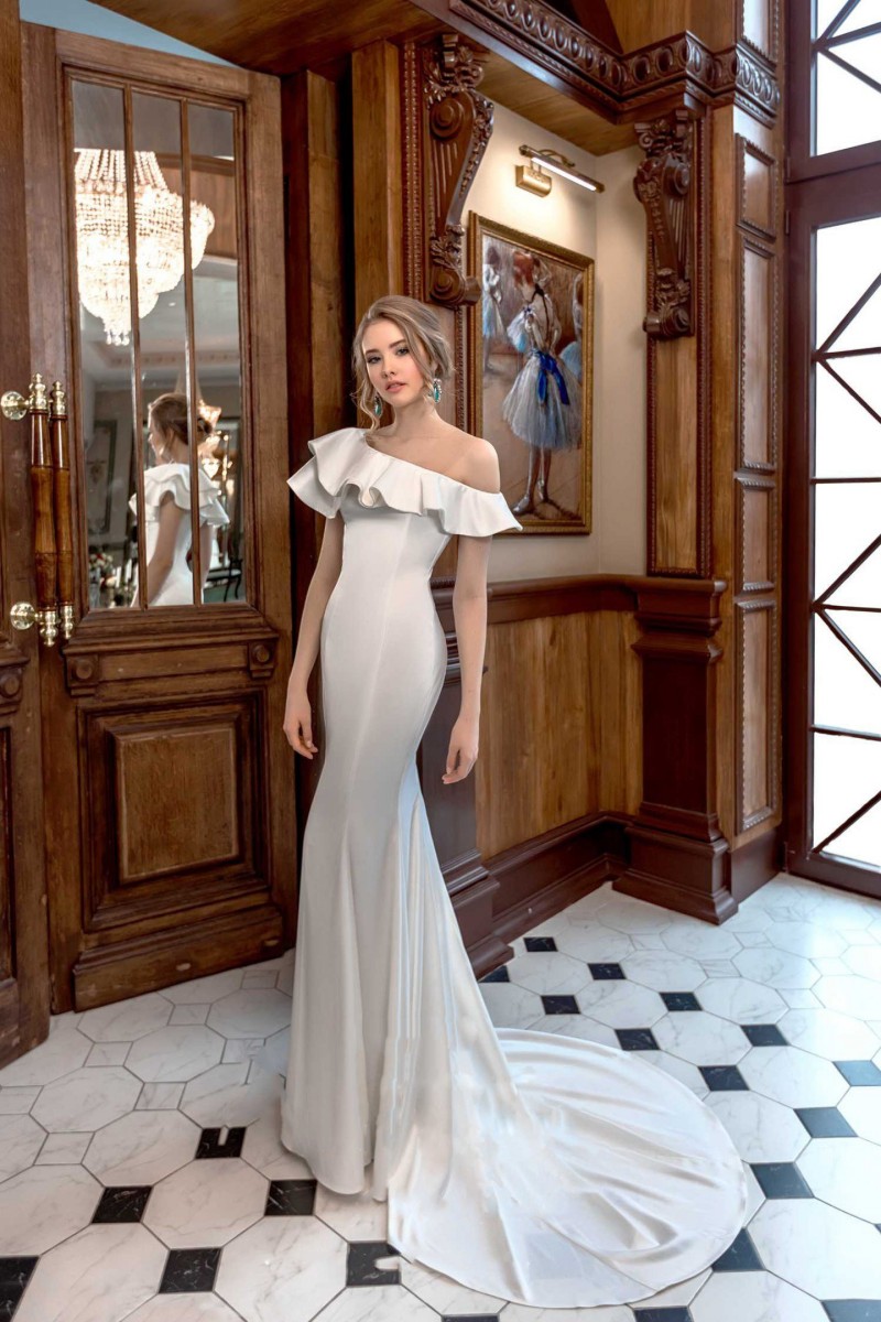 modest mermaid wedding dresses ruffles sweep train satin bridal gowns simple elegant sweep train camo wedding dress