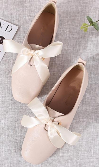Free send 2018 spring and Autumn new style flat bottom bowknot Square head Women's shoes, Black
Free send 2018 spring and Autumn new style flat bottom bowknot Square head Women's shoes, Black