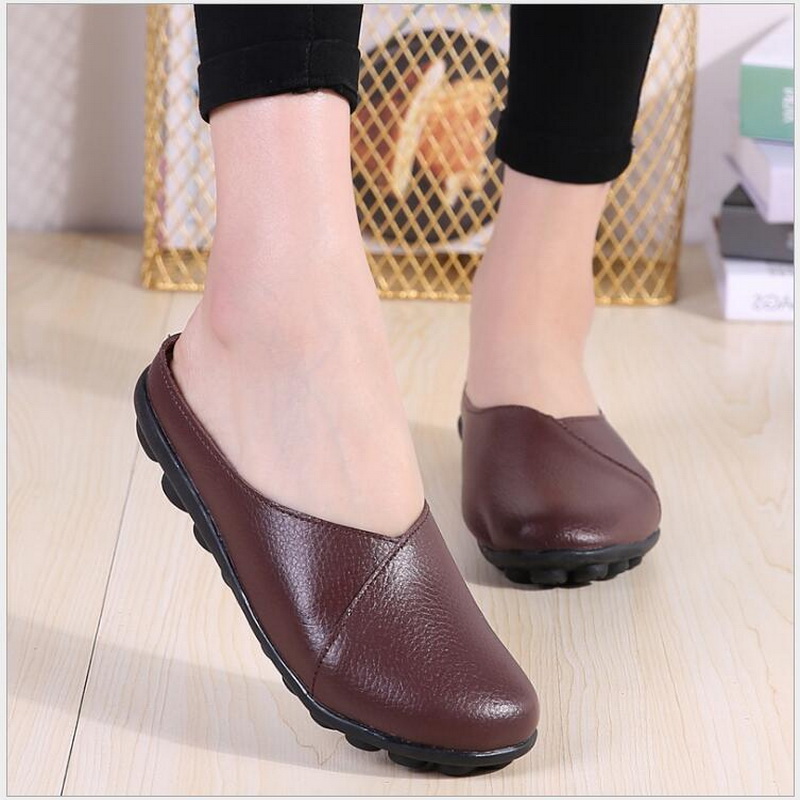 Summer Women Genuine leather Slippers Solid white Black Ladies Flat With Slides Breathable Sandal Baotou Half Shoes