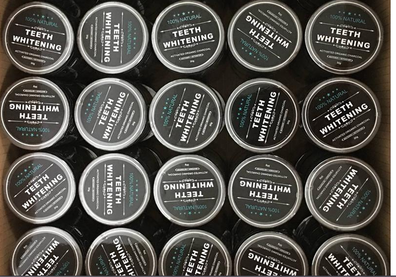 Charcoal Teeth Whitening Scaling Powder Oral Hygiene Cleaning Activated Bamboo Charcoal Powder charbon de blanchiment des dents
Charcoal Teeth Whitening Scaling Powder Oral Hygiene Cleaning Activated Bamboo Charcoal Powder charbon de blanchiment des dents