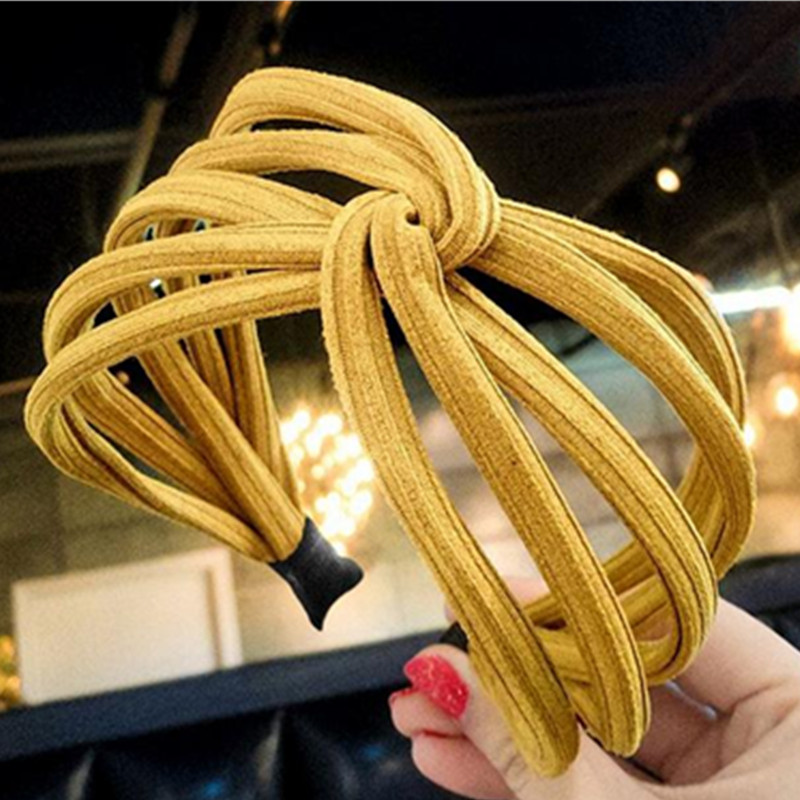 New Wide Hairband for Women Hair Accessories Hairband Headband Knot Fabric Head Hoop Face Washing/Make Up Girls Hair
New Wide Hairband for Women Hair Accessories Hairband Headband Knot Fabric Head Hoop Face Washing/Make Up Girls Hair