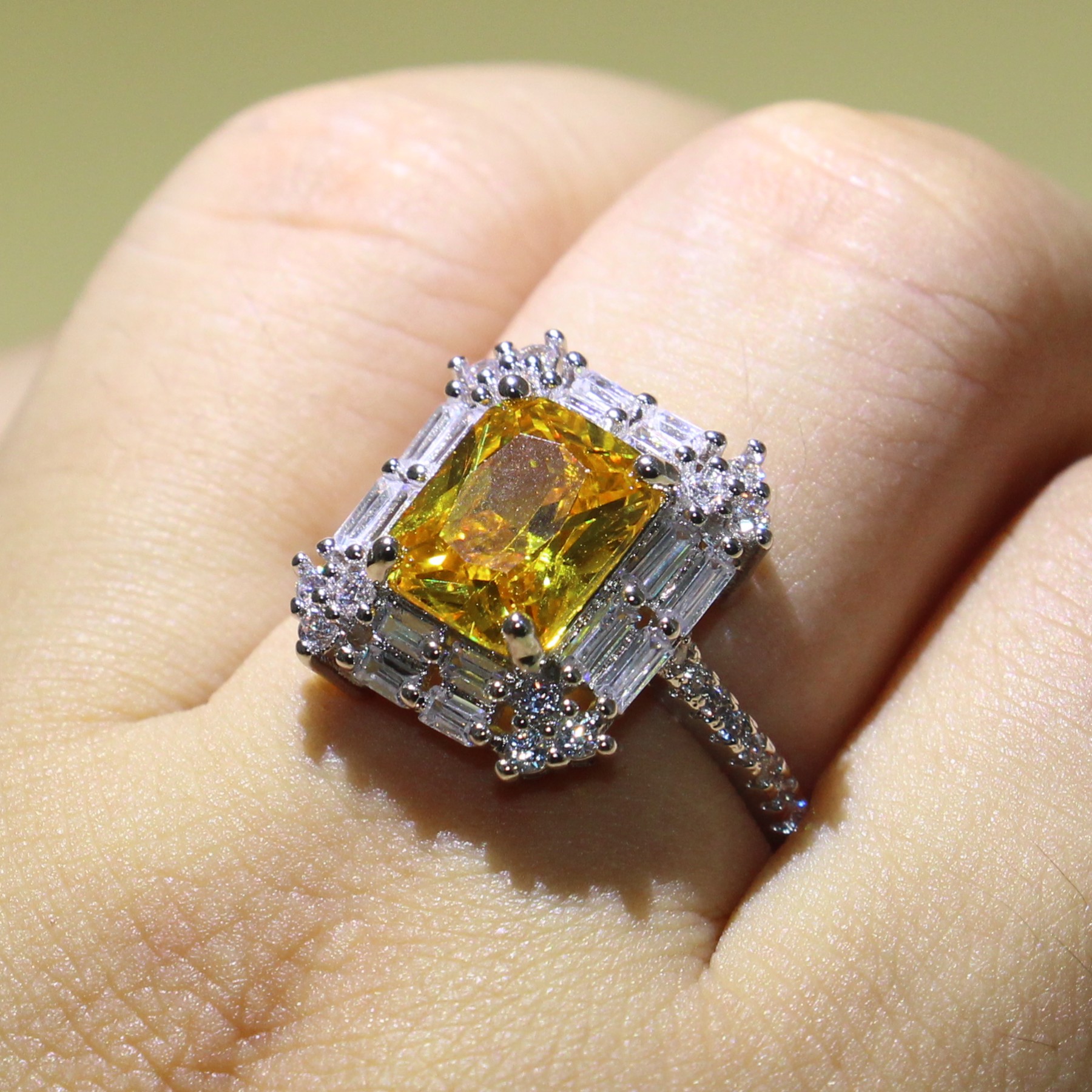 Victoria Wieck Stunning Handmade Luxury Jewelry 925 Sterling Silver T Princess Cut Gold Topaz CZ Diamond Women Wedding Band Ring For Lover