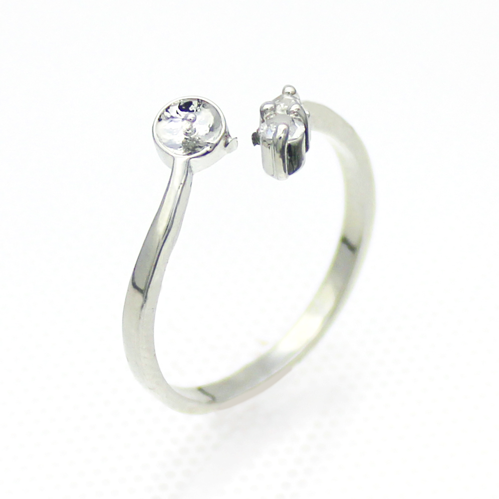 The latest simple fashion freshwater pearl silver ring, pearl color can be freely collocated, (free shipping by DHL 2-5 days)
The latest simple fashion freshwater pearl silver ring, pearl color can be freely collocated, (free shipping by DHL 2-5 days)