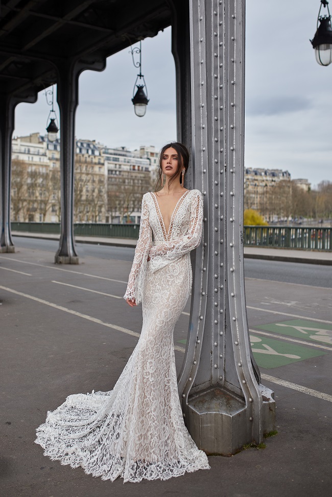 abiti da sposa 2019 Julie Vino Mermaid Wedding Dresses Deep V Neck Lace Pearls Sweep Train Long Sleeve Bridal Dress Sexy Wedding Gowns