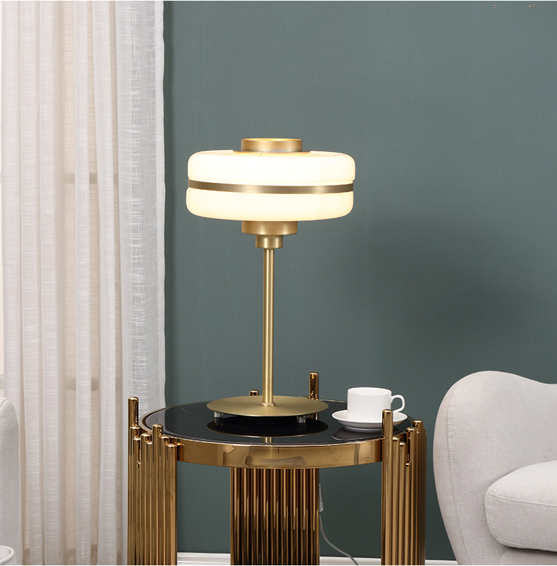 Hot LED Modern Lamps Pendant Table Lamp Bedroom Lamp Glass Office Living Room Pendant Light Fitting Creativity