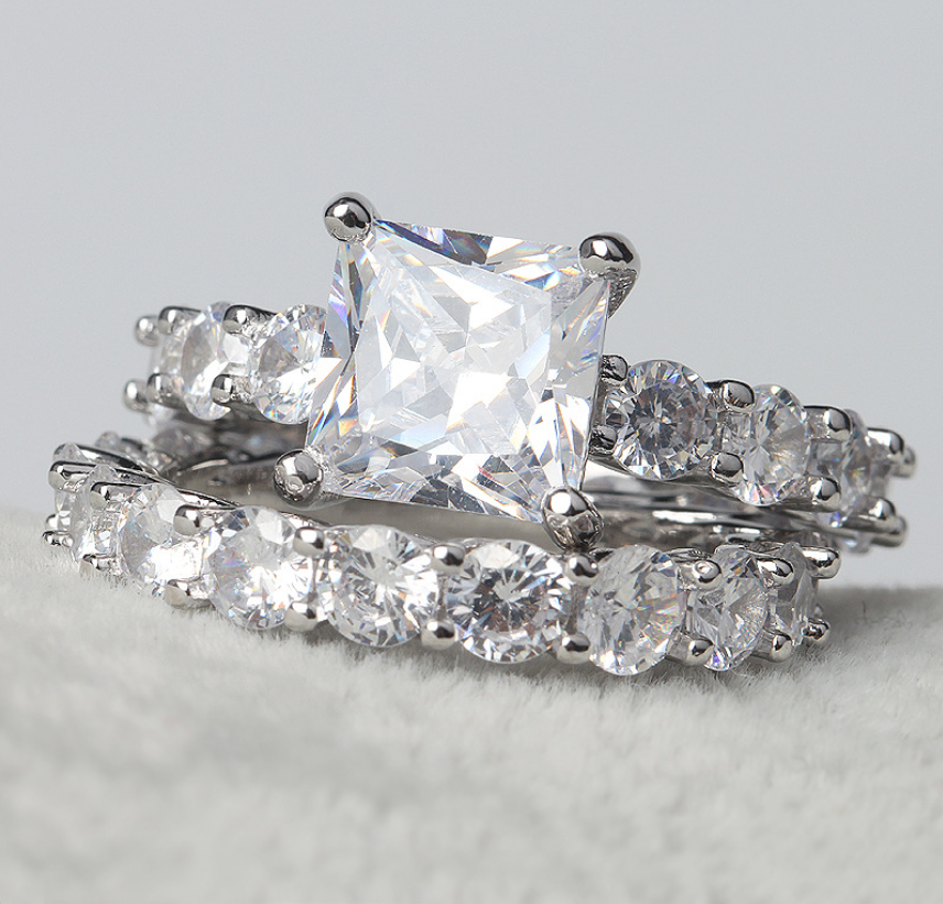 Sparkling Luxury Jewelry 925 Sterling Silver Fill Princess Cut White Topaz CZ Diamond Party Wedding Engagement Band Ring for Women Gift