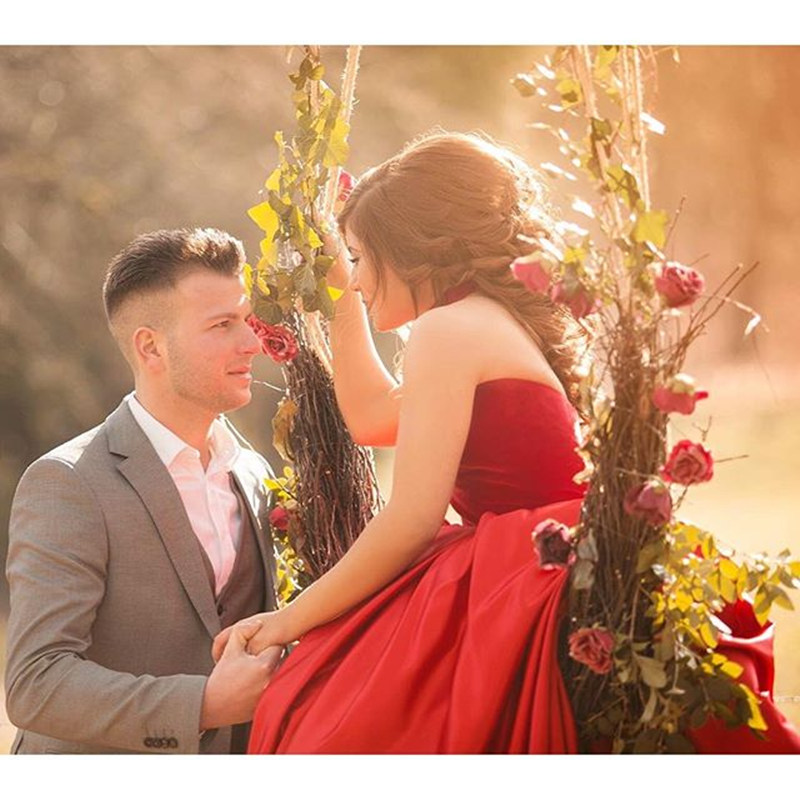 Arrival Long New Red A Line Prom Dresses Sweetheart Pleats Ruffles Court Train Formal Evening Dress Party Gowns Wear Cheap