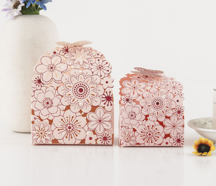 Laser Cutting Paper Candy Box Case Flower and Butterfly Design Candy Case Gift Box Multi Colors Wedding Supplies