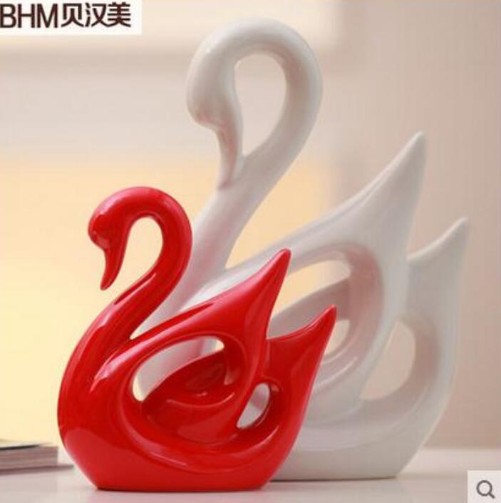 Red ceramic Swan lovers home decor crafts room decoration handicraft ornament porcelain animal figurines wedding decorations
Red ceramic Swan lovers home decor crafts room decoration handicraft ornament porcelain animal figurines wedding decorations