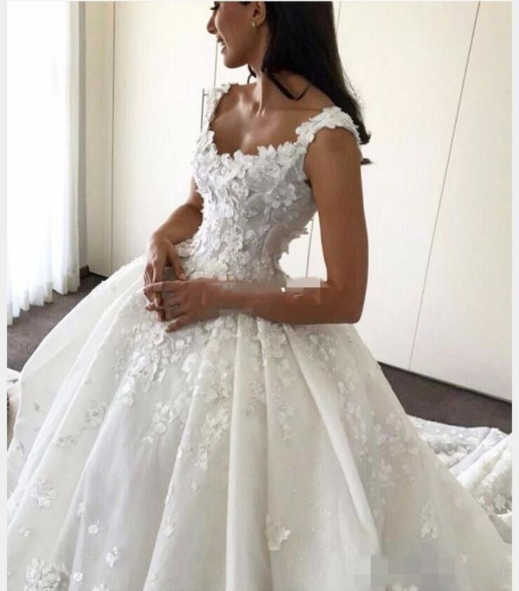 Applique 3D Floral A Line Dresses Ball Gown Lace Chapel Train Backless Organza Wedding Bridal Gowns Custom Made S