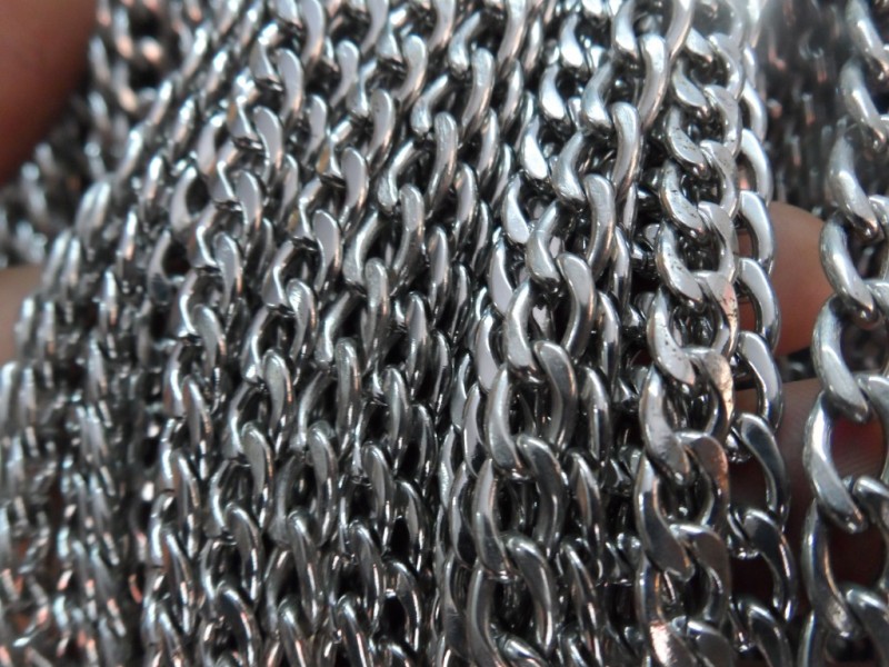Lot 5meter in bulk Fashion silver stainless steel heavy huge 8.5mm NK Curb chain jewelry findings Chain marking DIY
Lot 5meter in bulk Fashion silver stainless steel heavy huge 8.5mm NK Curb chain jewelry findings Chain marking DIY