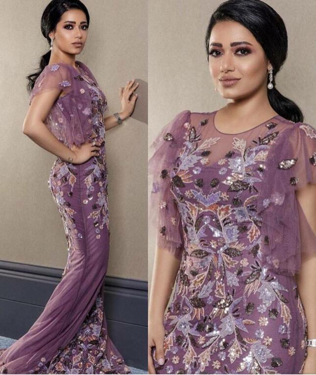 Evening dress Yousef aljasmi Kim kardashian Puffys sleeve Crew Neck Appliqued Lace Mermaid Long dress Almoda gianninaazar ZuhLair murad, Same with picture
Evening dress Yousef aljasmi Kim kardashian Puffys sleeve Crew Neck Appliqued Lace Mermaid Long dress Almoda gianninaazar ZuhLair murad, Same with picture